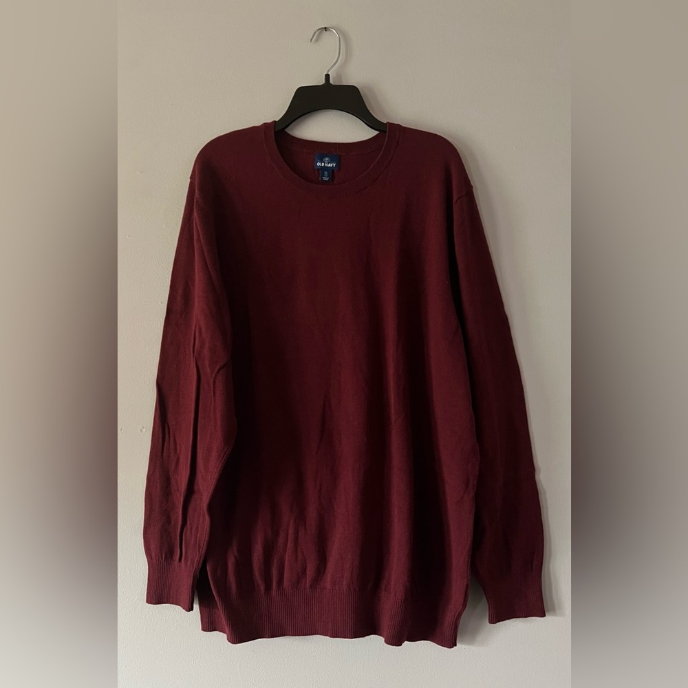 Old Navy Crewneck Sweater